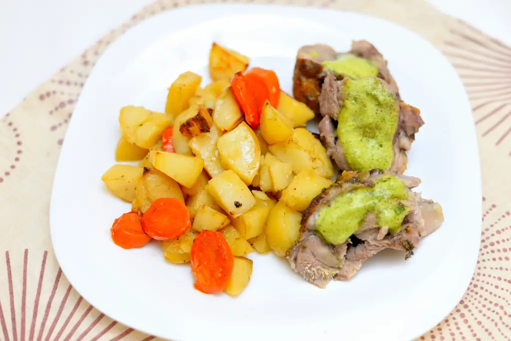 Как приготовить жареную баранину: 11 шагов (с иллюстрациями)