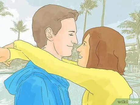 Развивайте дружбу между вами и вашим супругом Шаг 11