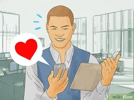 Развивайте дружбу между вами и вашим супругом Шаг 5