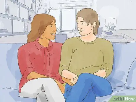 Развивайте дружбу между вами и вашим супругом Шаг 6