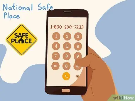 Бежать из дома, где жестоко обращаются, подростком Шаг 11