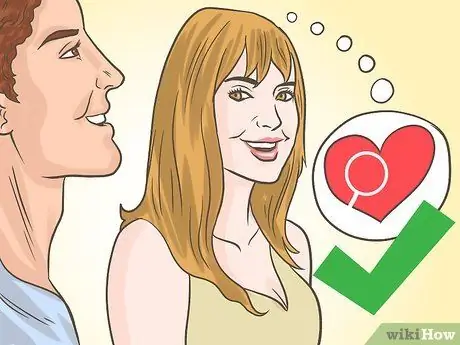 Заставьте вашего давнего парня сделать вам предложение, шаг 1