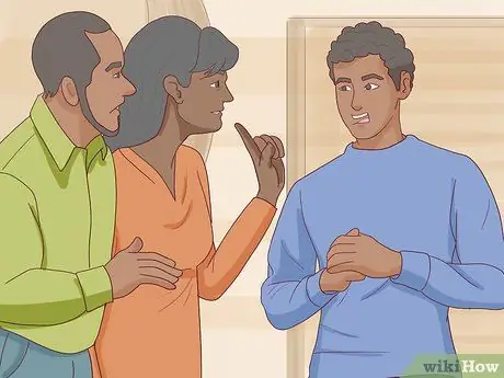 Убедите родителей в своей межкастовой любви Шаг 5