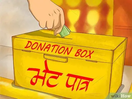 Будьте уважительны при посещении индуистского храма Шаг 11