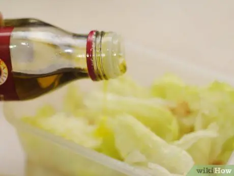 Выберите подходящее растительное масло Шаг 4