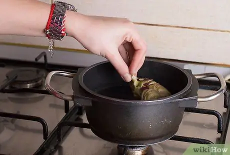 Отварить артишоки Шаг 6