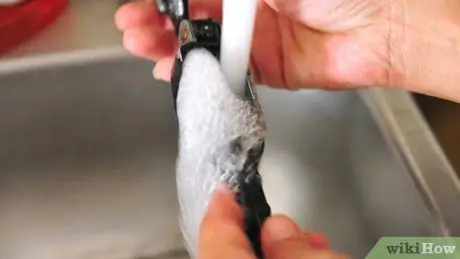 Легко очистить чесночный пресс Шаг 5