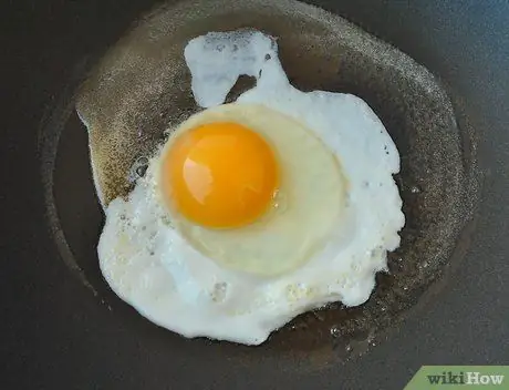 Определите, свежие ли ваши яйца Шаг 3