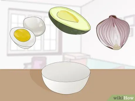 Используйте оставшиеся вкрутую яйца, шаг 1