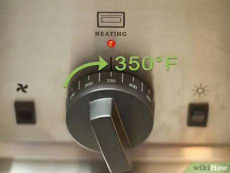 Сделайте так, чтобы тесто поднималось быстрее, шаг 1