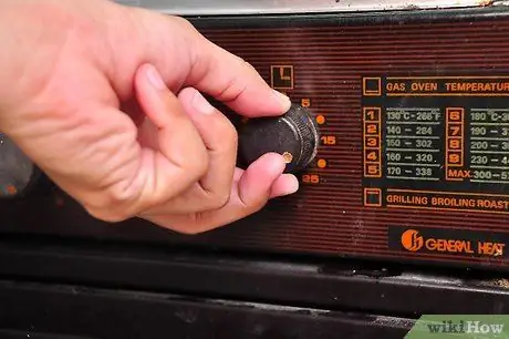 Выпекать хлеб в кухонном комбайне Шаг 7