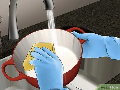 Храните чугунную посуду Шаг 6