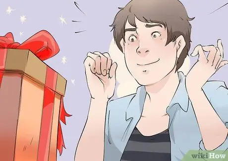 Знайте, что подарить своему парню на день рождения. Шаг 12