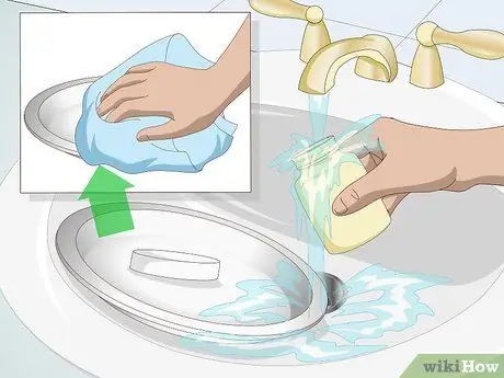 Получение образца мочи от суки Шаг 2