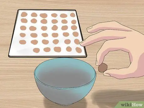 Приготовьте угощение для собак из банана, арахиса и йогурта Шаг 19