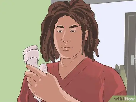 Приучите собаку убегать из дома Шаг 1