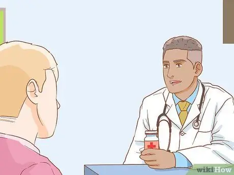 Как не дать собаке помочиться изнутри после выхода на улицу Шаг 12