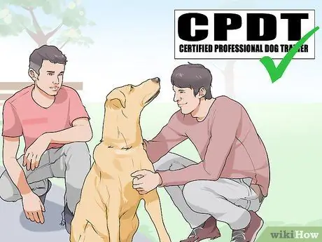 Не позволяйте новой собаке лаять на ваших соседей Шаг 12