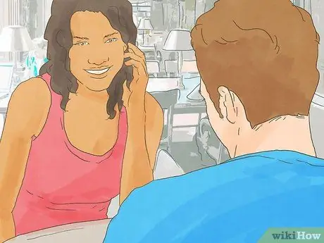 Избегайте мальчика, который знает, что он вам нравится Шаг 13