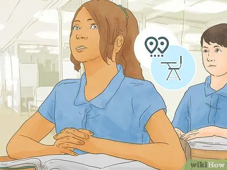 Избегайте мальчика, который знает, что он вам нравится Шаг 2