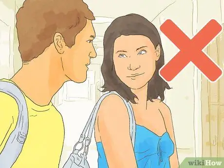 Избегайте мальчика, который знает, что он вам нравится Шаг 7