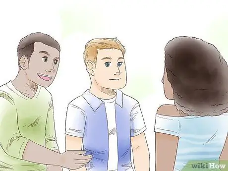 Избегайте влюбленной девушки Шаг 7