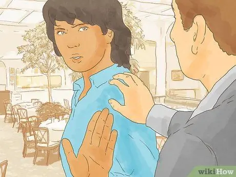 Разберитесь с парнем, который думает, что он вам нравится Шаг 8