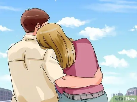 Справиться с навязчивой девушкой или парнем, шаг 7