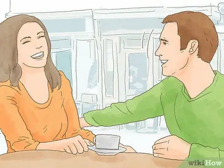 Пригласите девушку на свидание, если вы застенчивый мальчик (до подросткового возраста) Шаг 7