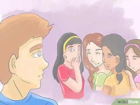 Притворитесь, что влюблены в кого-то Шаг 4