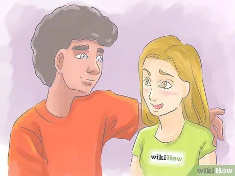 Притворитесь, что влюблены в кого-то Шаг 5