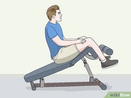 Используйте скамью для пресса, шаг 4