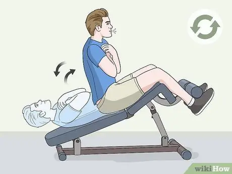 Используйте скамью для пресса, шаг 9