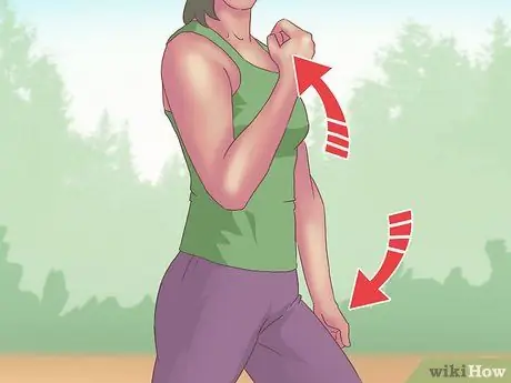 Поднимите пресс во время ходьбы, шаг 3