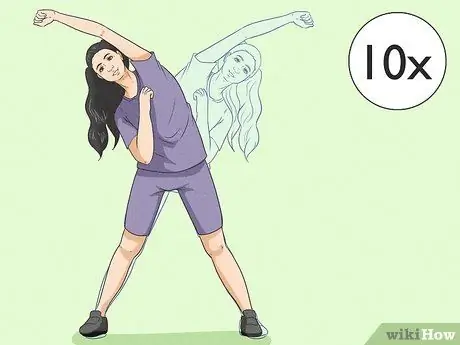 У девушки плоский живот, шаг 3