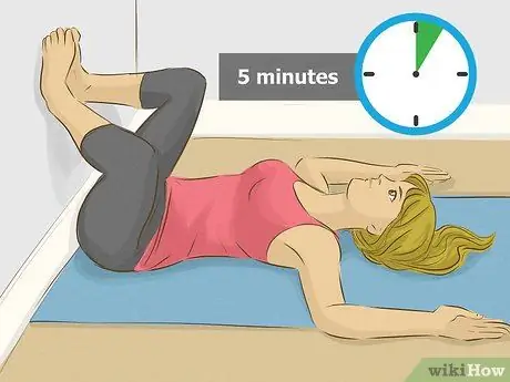 Выполните восстановительную йогу, шаг 12