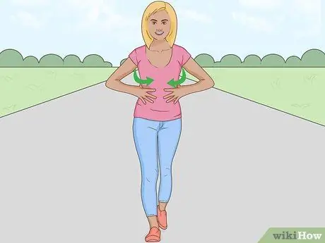 Выполните скандинавскую ходьбу, шаг 11