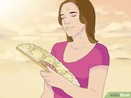 Сохраняйте спокойствие во время прогулок в жаркую погоду Шаг 9