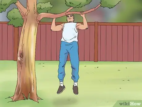 Подтягивания без перекладины Шаг 3