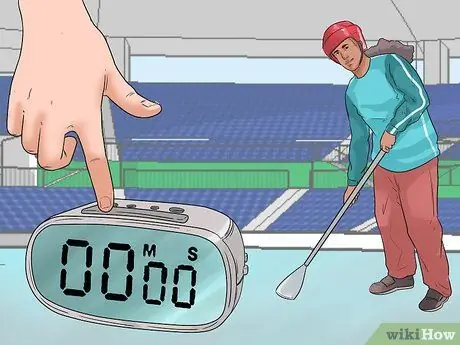 Играть в Broomball Step 3
