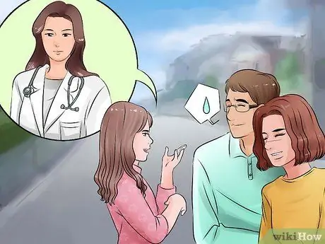 Уговорите родителей позволить вам наносить макияж Шаг 6