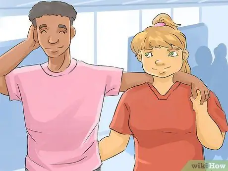 Заставь мальчика улыбнуться Шаг 8