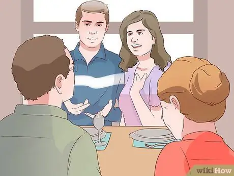 Убедите родителей позволить вам завести парня Шаг 9