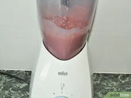Приготовить ягодные смузи, шаг 3