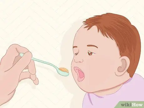 Играть с 6-месячным ребенком Шаг 12