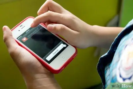 Как предотвратить отключение сотового телефона в школе Шаг 1