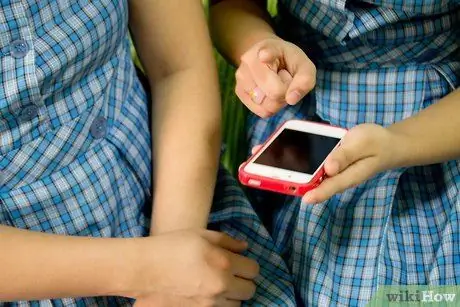 Как предотвратить отключение сотового телефона в школе Шаг 4