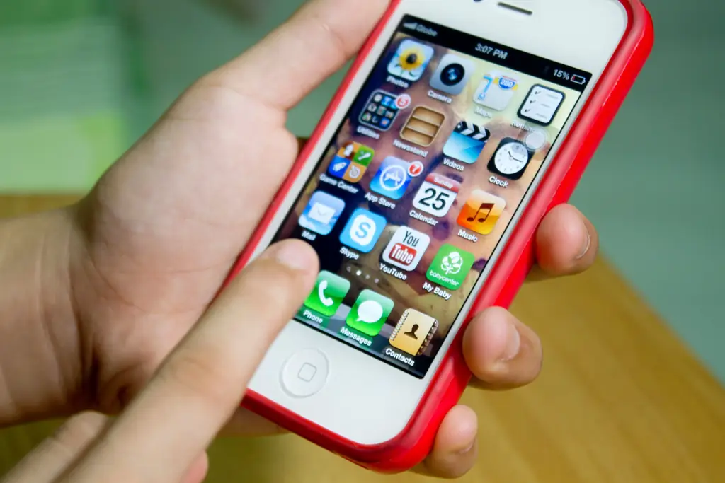 Как предотвратить отключение мобильного телефона в школе