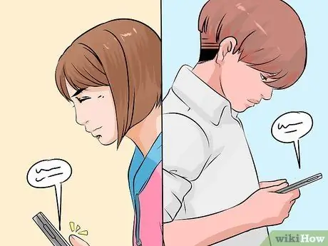 Заставьте парня всегда хотеть с вами поговорить Шаг 13