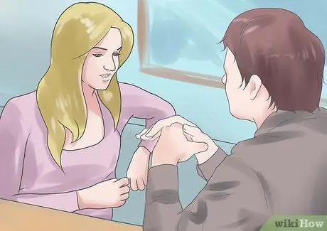 Знай, что парень флиртует. Шаг 20